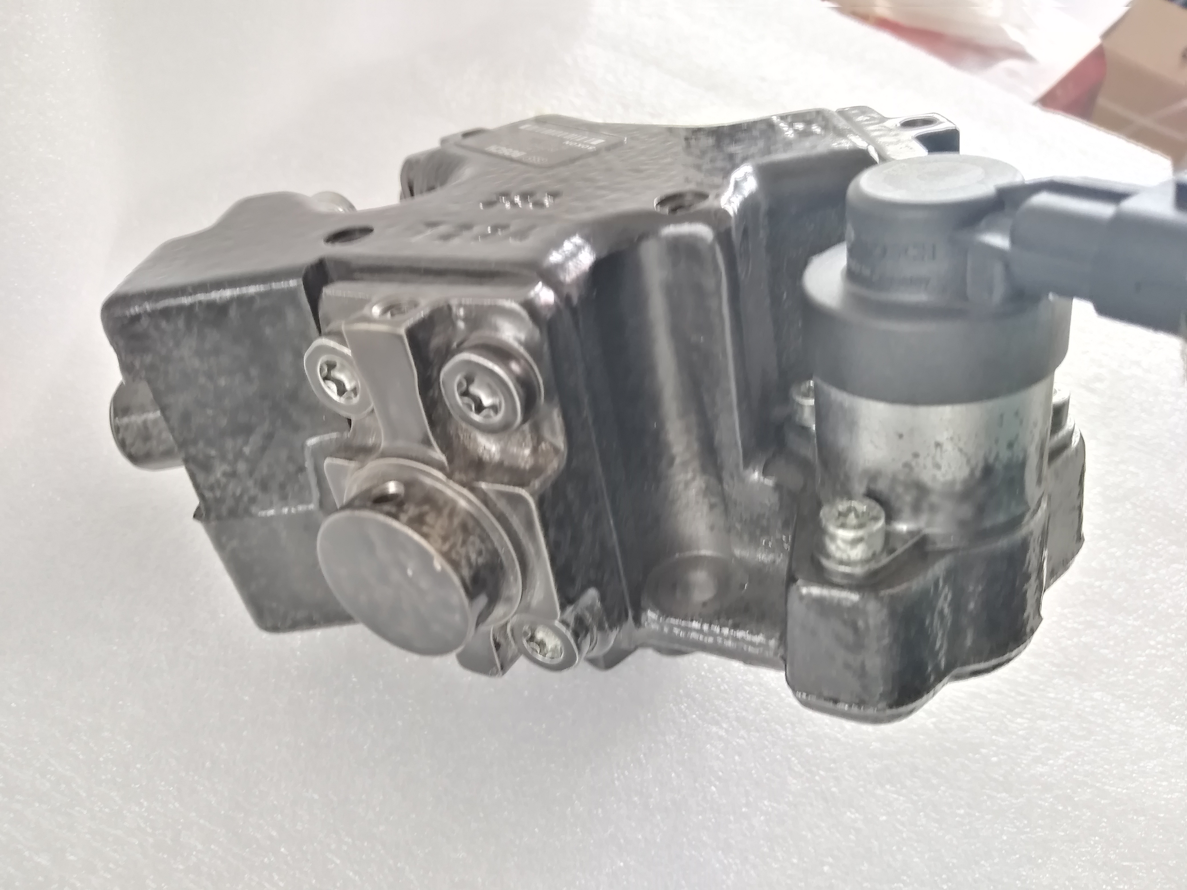 Bosch CP1 H3 common rail pump 0445010408